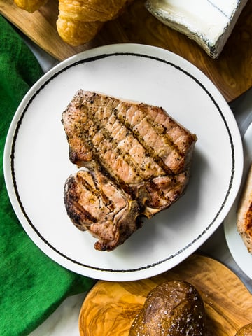 June - Grilled Peppery Pork Chops 4x3 (1 of 1)