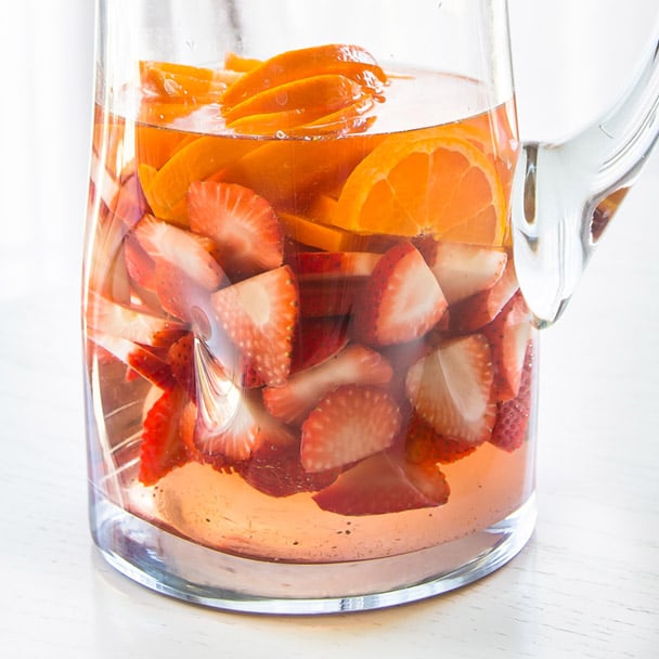 Strawberry Sangria 4 (1 of 1)