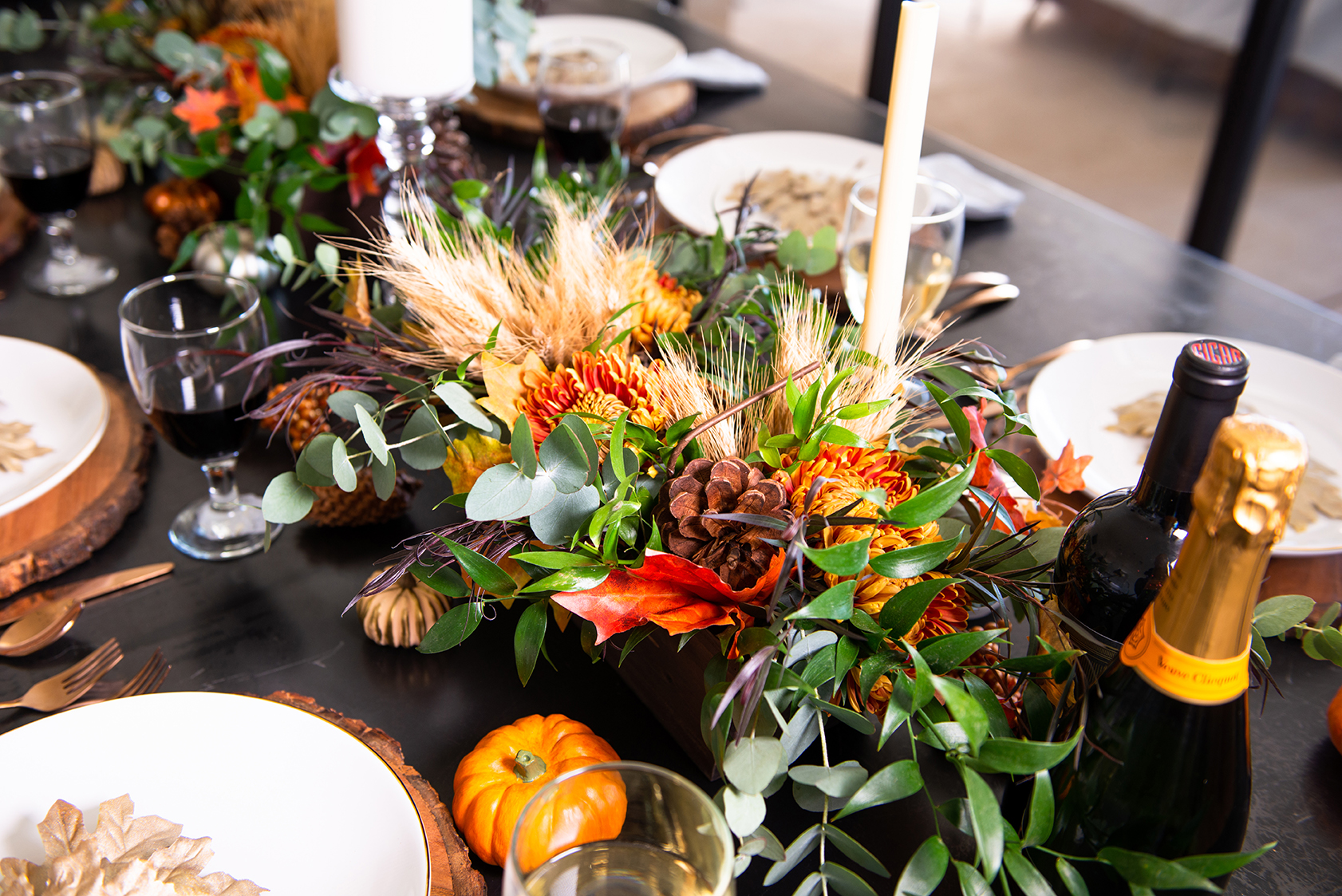 Everything You Need To Set The Perfect Thanksgiving Table